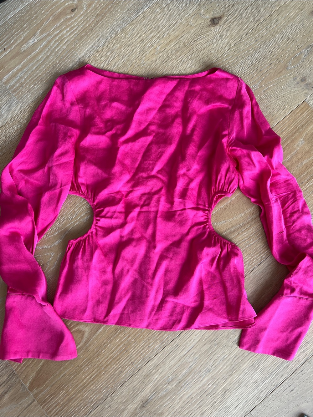 L'Academie Hot Pink Long-Sleeve Cutout Top